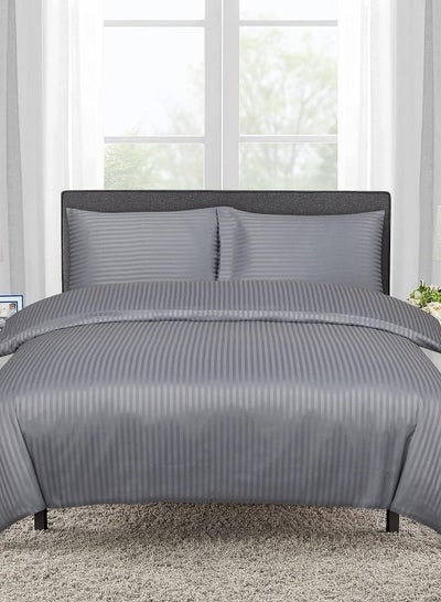 اشتري 6-Piece Luxurious Soft Touch Durable Lightweight Fabric Striped King Size Bedding Set 1x Duvet Cover 220x240cm, 1x Fitted Bed Sheet 200x200+25cm, 4xPillow Cases (48x74cm)Microfiber Grey في الامارات