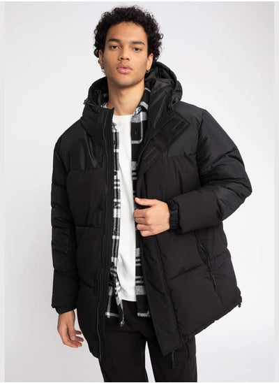 Buy Man Hooded Jacket in UAE