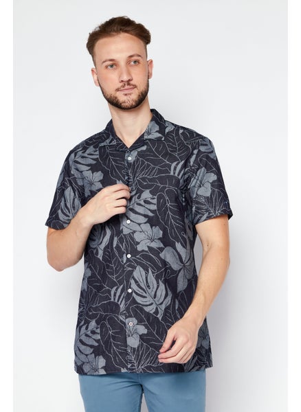 Buy Men Regular Fit Short Sleeve Floral Print Casual Shirt, Carbon Navy in Saudi Arabia