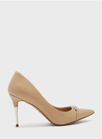 اشتري Vesa Pointed Toe Pumps في الامارات