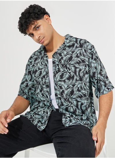 Buy All Over Leaf Print Resort Collar Relaxed Fit Shirt in Saudi Arabia