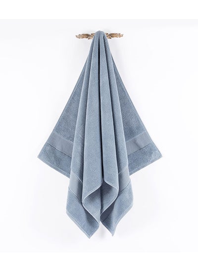 اشتري Micro Pleat Bath Towel, Light Blue - 630 GSM, 70x140 cm في الامارات