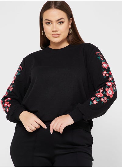 Buy Round Neck Printed Sweatshirt in Saudi Arabia