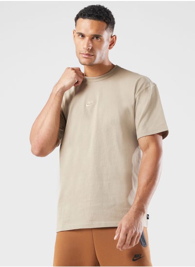 اشتري Nsw Premium Essential Sustainable T-Shirt في السعودية