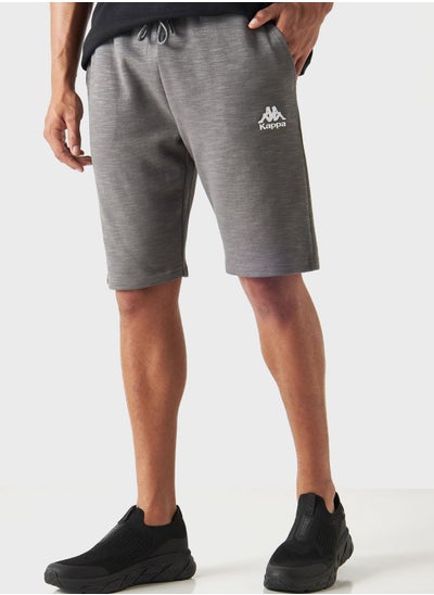 اشتري Logo Shorts في السعودية