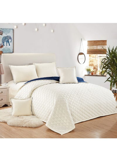 Buy 4 Pieces Dual Color Comforter Set For All Season Single Size 160x210 Cm Velvet Bedding Set Geometric Quatrefoil Cloud Stitched Design White Blue in Saudi Arabia