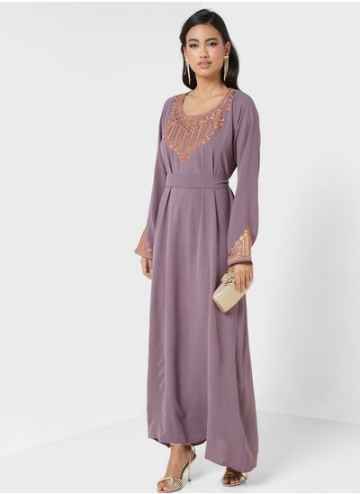 اشتري Embroidered Belted Jalabiya في الامارات