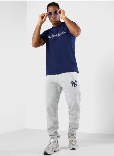 اشتري Cuffed Logo Sweatpants في الامارات