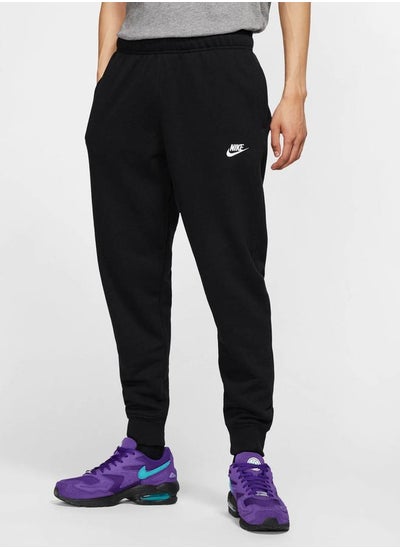 اشتري Sportswear Club Relaxed Fit Jogger في السعودية