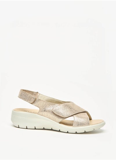 اشتري Women's Textured Cross Strap Comfort Sandals with Hook and Loop Closure في الامارات