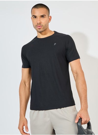 Buy Micro Pique Quick Dry Raglan Regular Fit T-Shirt in Saudi Arabia