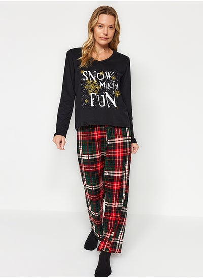 Buy Black Cotton Slogan Foil Printed Tshirt-Pants Knitted Pajama Set THMAW24PT00095 in Egypt