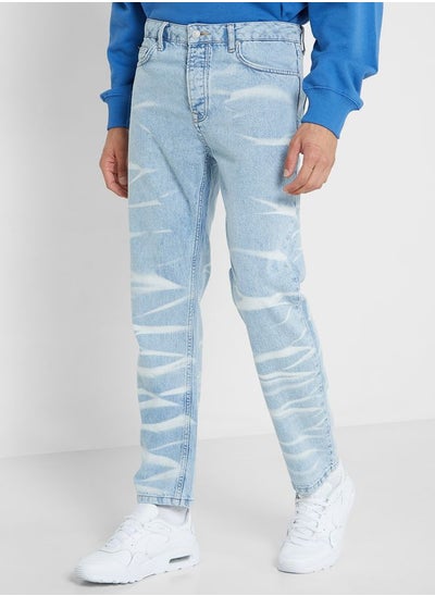 Buy Distressed Light Wash Jeans in UAE