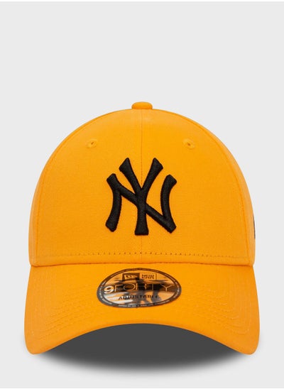 اشتري 9Forty New York Yankees Cap في الامارات