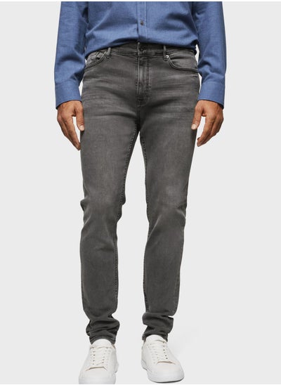 اشتري Light Wash Skinny Fit Jeans في الامارات