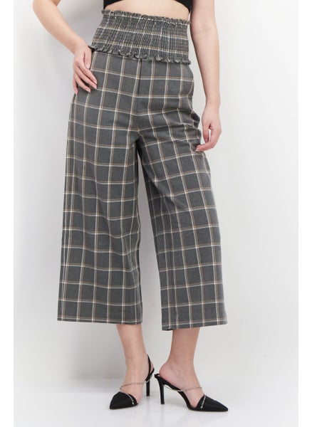 Buy Women Regular Fit Wide Leg Plaid Trouser, Grey in UAE