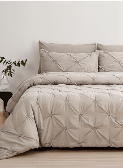 اشتري King size comforter set, 6 piece fitted bedding set pintuck pleated, beige color. في الامارات