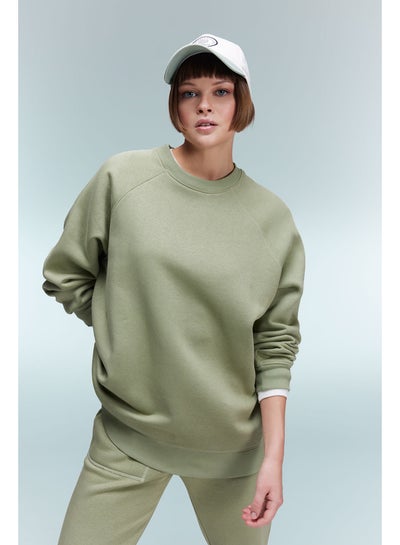 Buy Woman Oversize Fit Crew Neck Knitted Sweat Shirt in Egypt