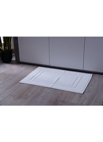 Buy Retreat Bathmat  White 50x70cm in UAE