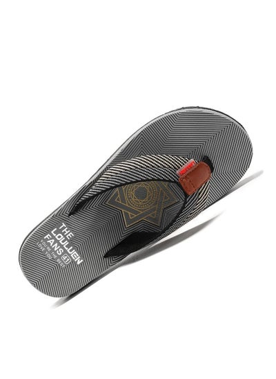 اشتري Men's New Beach Flip-flops Fashionable Thick Soled Slippers Grey في الامارات