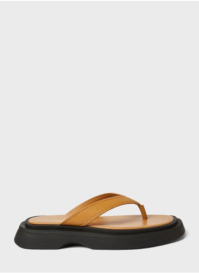 Buy Basic Leather Sandals in Saudi Arabia