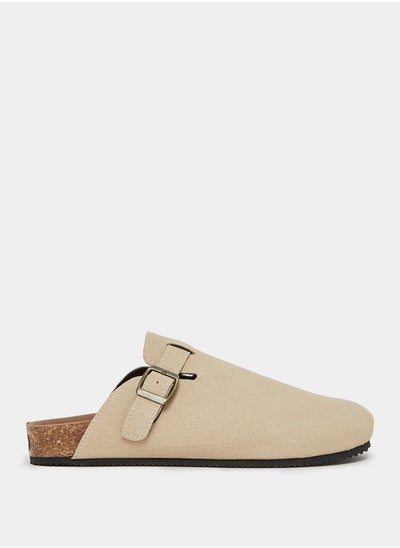 اشتري Suede Buckle Platform Sole Clog في السعودية