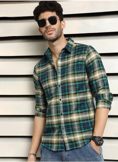 Buy Regular Fit Spread Collar Checked Cotton Casual Shirt in UAE