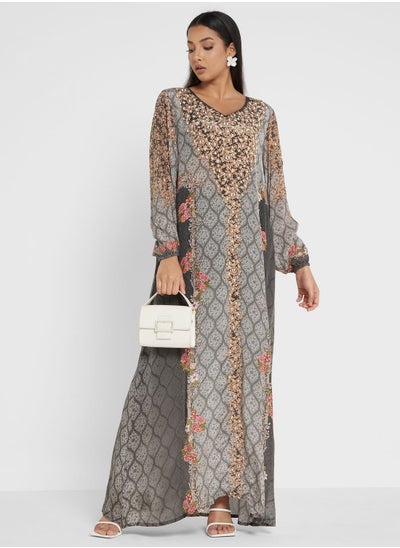 اشتري Embellished V- Neck Jalabiya في الامارات