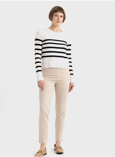 اشتري Woman Valentina-Cigarette Trousers في الامارات