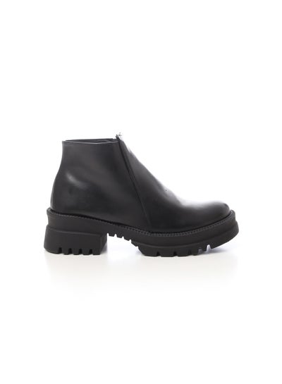 Buy Side Zipper Leather Ankle Boots Black in Egypt