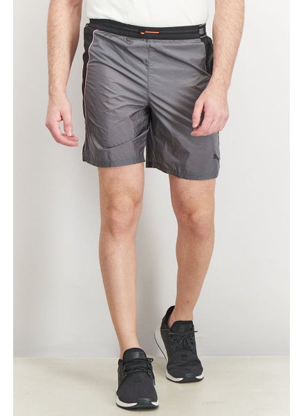 Buy Men Sportswear Fit Run Woven 7 inch Shorts, Grey/Black in Saudi Arabia