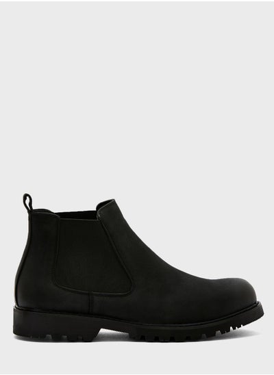 Buy Chelsea Boots in Saudi Arabia