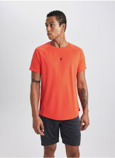 اشتري Defactofit Slim Fit Crew Neck Printed Sports T-Shi في الامارات