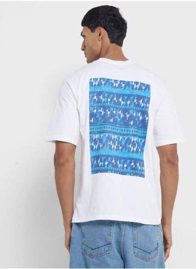 Buy Oversized Graphic Tee in UAE