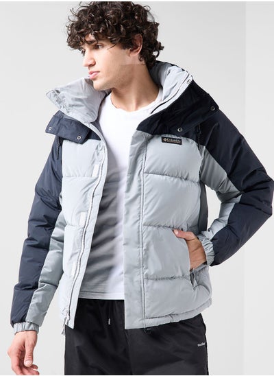 اشتري Snowqualmie™ Jacket في الامارات