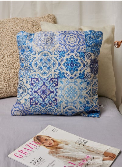 اشتري Tile Print Cushion في الامارات