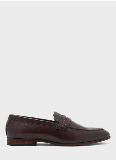 اشتري Formal Slip On Shoes في الامارات