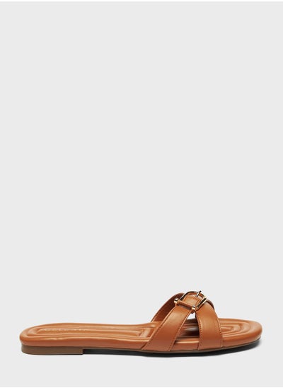 اشتري Criss Cross Strap Flat Sandals في الامارات