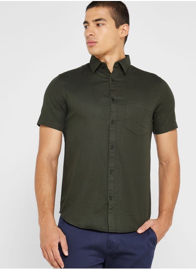 Buy Solid Slim Fit Short Sleeve Casual Shirt in UAE