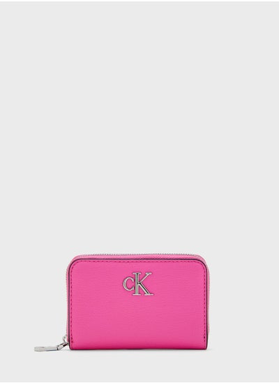 اشتري Minimal Monogram Medium Wallet في السعودية