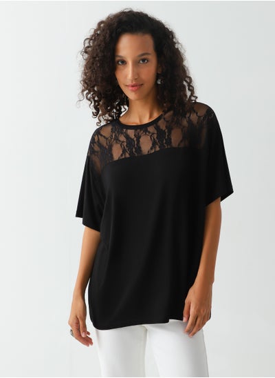 Buy Women's Viscose Lace Trimmed T-shirt Loose Fit Black in UAE