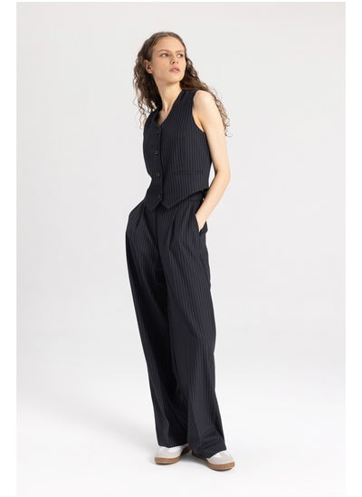 اشتري Woman Wide Leg Woven Trousers في مصر