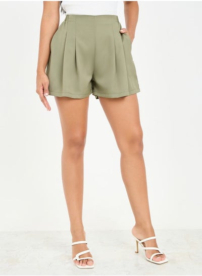 Buy Box Pleated Elasticated Waist Shorts in Saudi Arabia