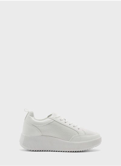 اشتري Textured Flatform Sneaker في السعودية