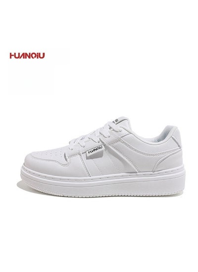 اشتري New Men's Casual Versatile Sports Shoes في الامارات