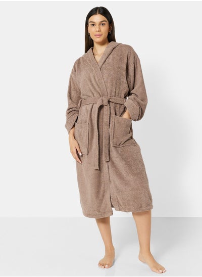 اشتري 100% Cotton Terry Hooded Bathrobe For Both Men And Women Extremely Absorbent 400 GSM With Wide Collar And Pockets Light Brown في الامارات