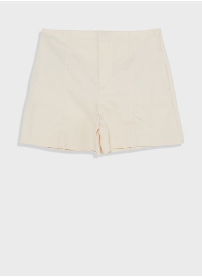 اشتري High Waist Shorts في الامارات