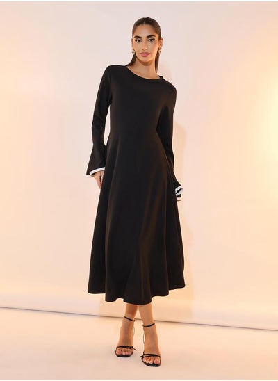 Buy Contrast Bell Sleeves A-Line Midi Dress in Saudi Arabia