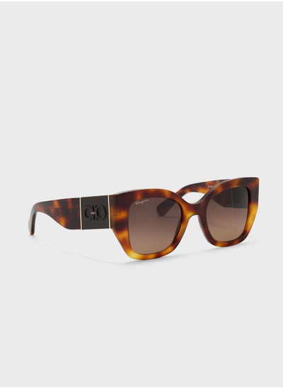 اشتري Modified Rectangle Shape Sunglasses في الامارات