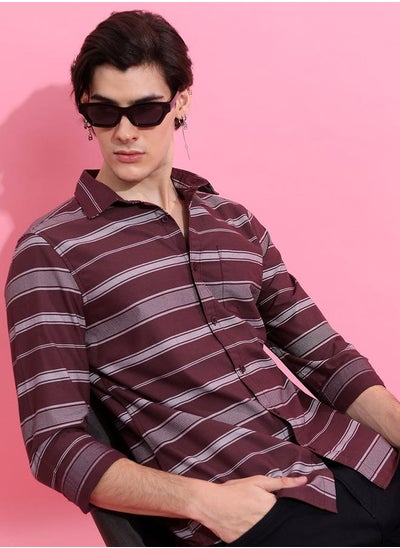 اشتري Stripe Print Slim Collar Casual Shirt في السعودية